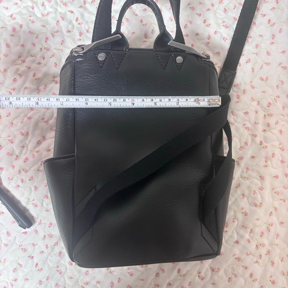 Matt & Nat Mini Backpack - Picture 4 of 10